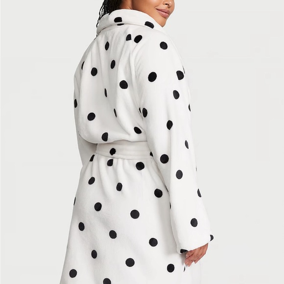 NEW**Victoria's Secret Robe SALE** - Picture 3 of 6